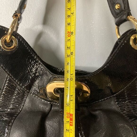 Michael Kors, Mixed Leather Drawstring Hobo Bucket Shoulder Bag - Picture 3 of 16
